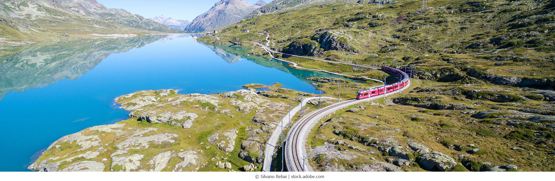 Bernina-Express_Seenplatte_Fotolia_M_webC